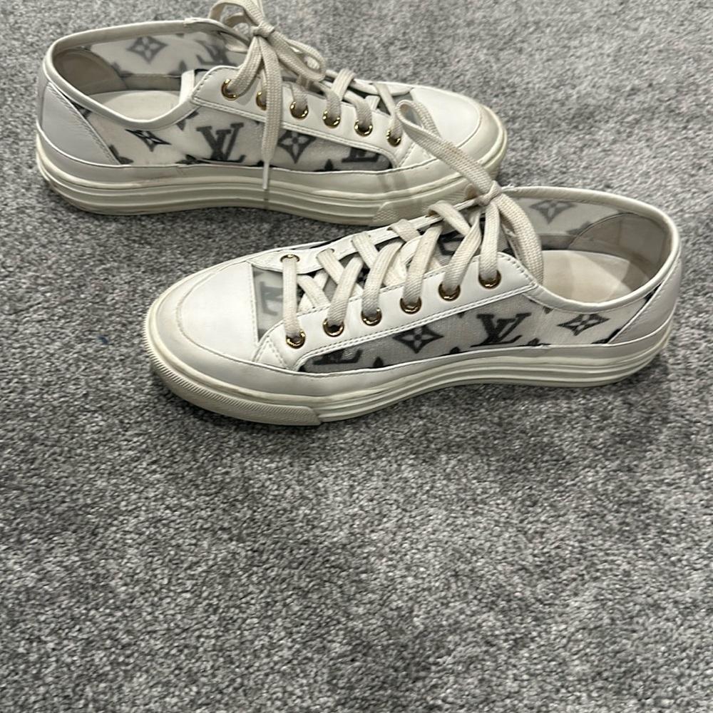 Authentic Louis Vuitton shoes